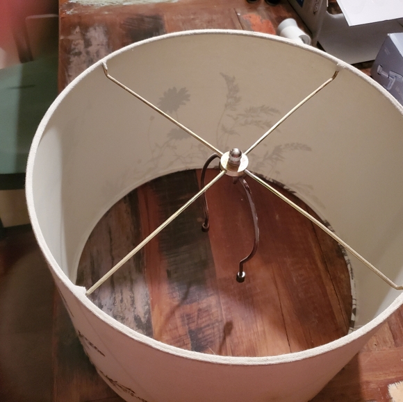 Lamp shade - Picture 3 of 3